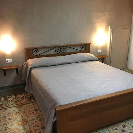 Casa Cortes Otel Grottaglie Dış mekan fotoğraf