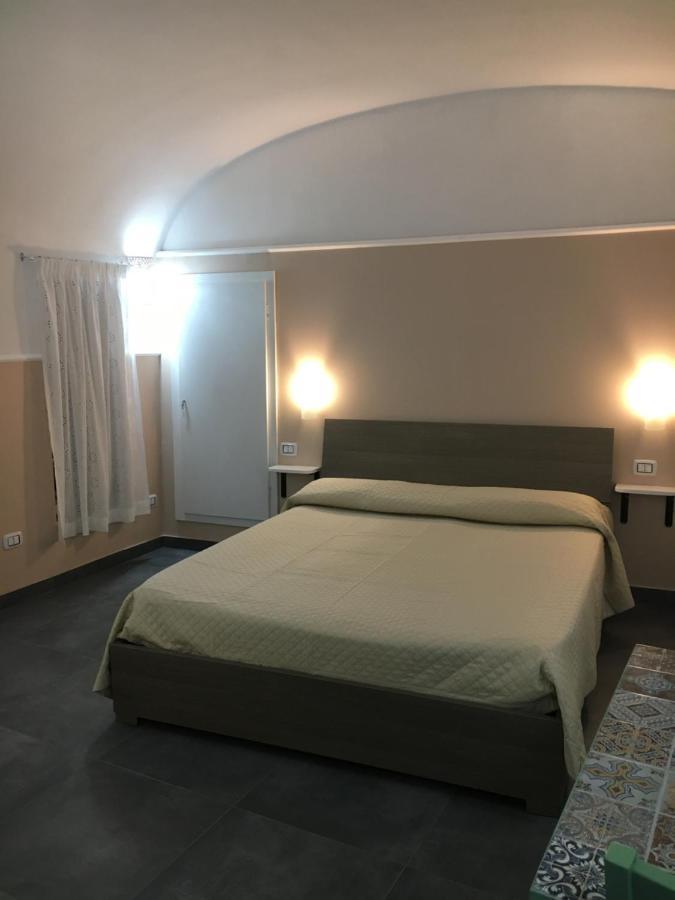 Casa Cortes Otel Grottaglie Dış mekan fotoğraf